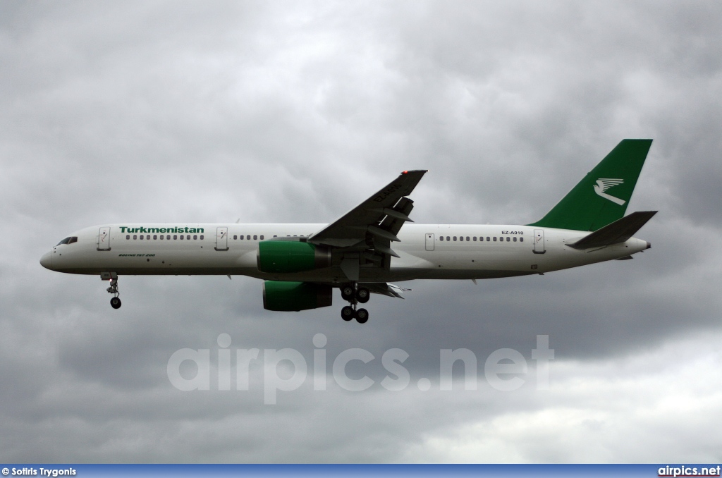 EZ-A010, Boeing 757-200, Turkmenistan Airlines