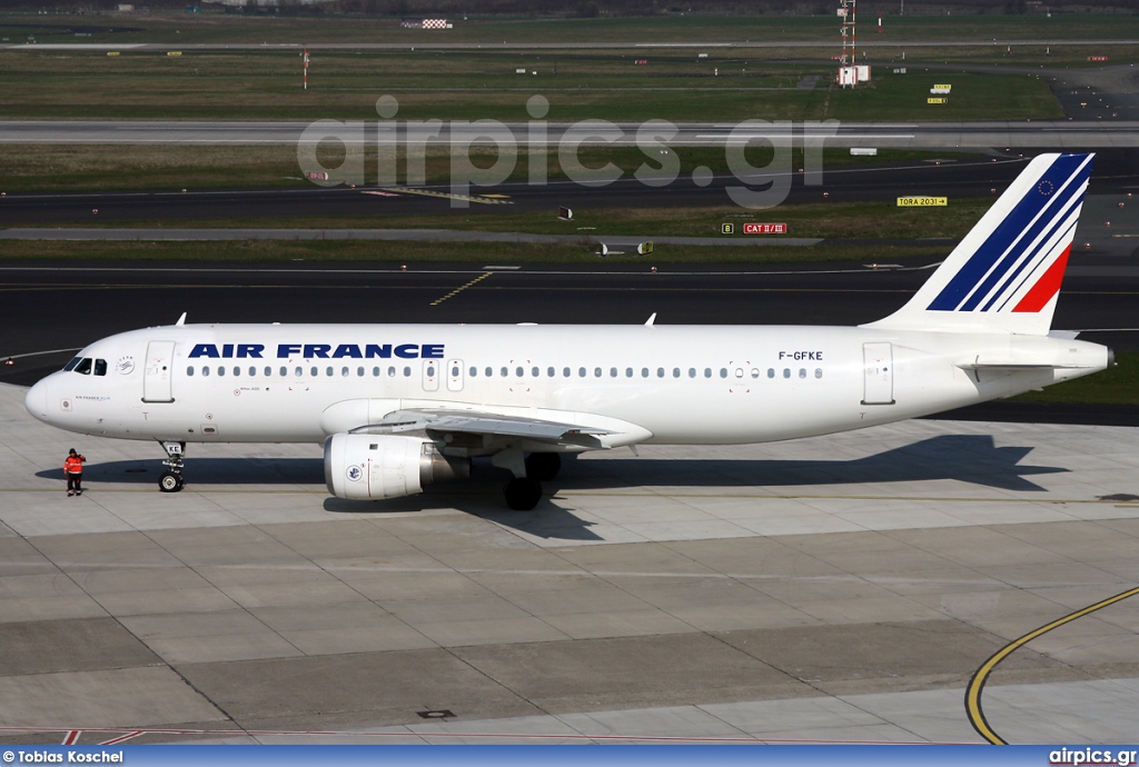 F-GFKE, Airbus A320-100, Air France