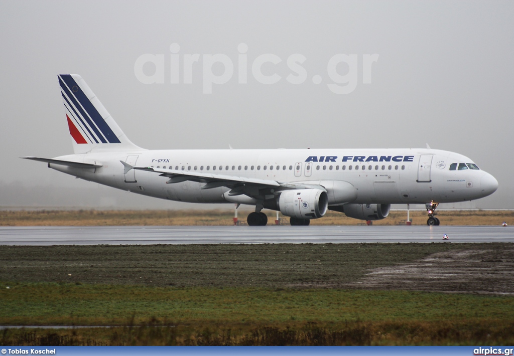 F-GFKN, Airbus A320-200, Air France