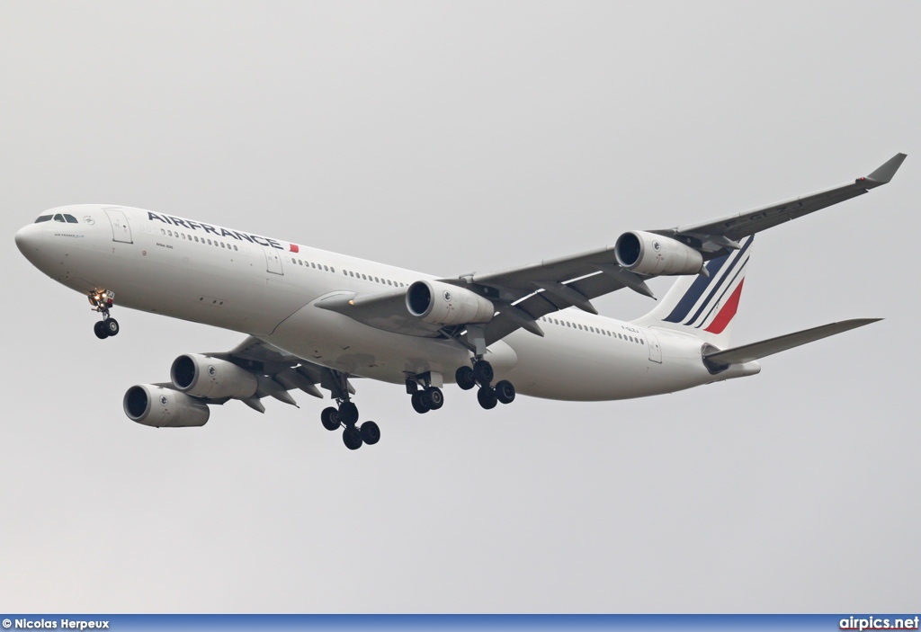 F-GLZJ, Airbus A340-300, Air France