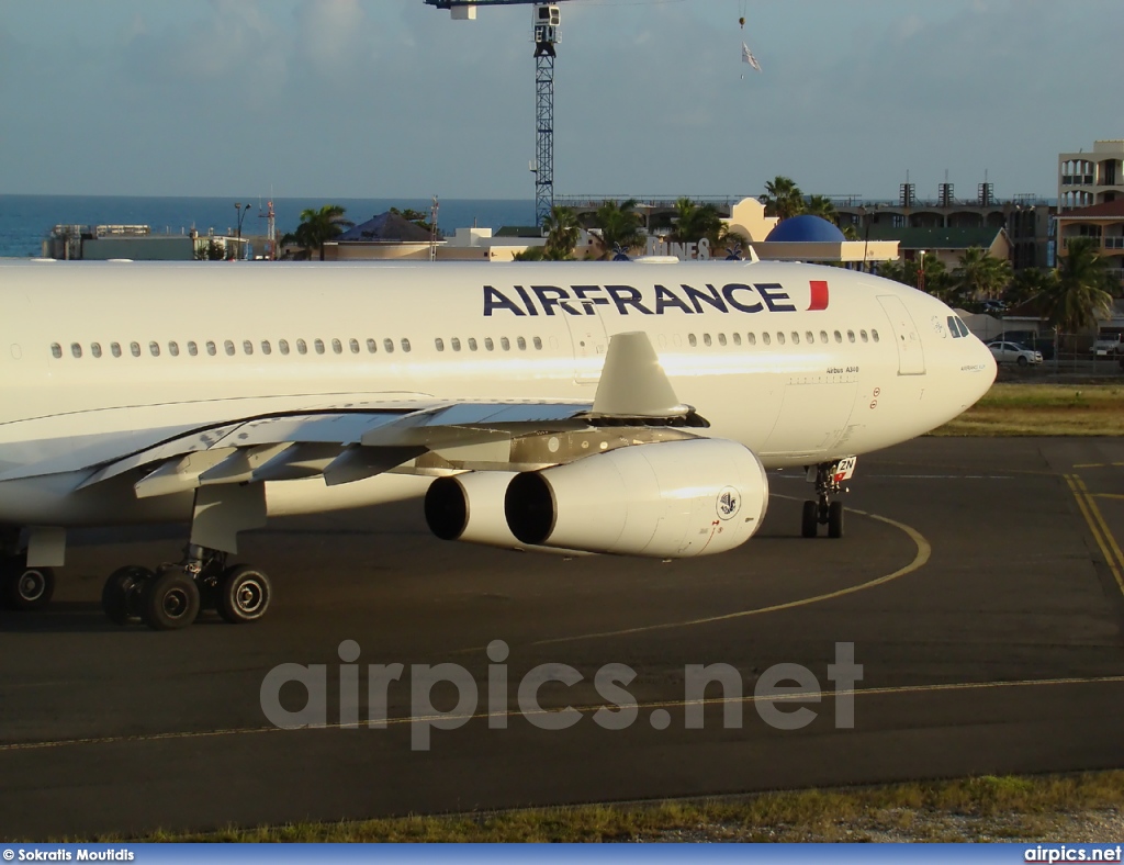 F-GLZN, Airbus A340-300, Air France