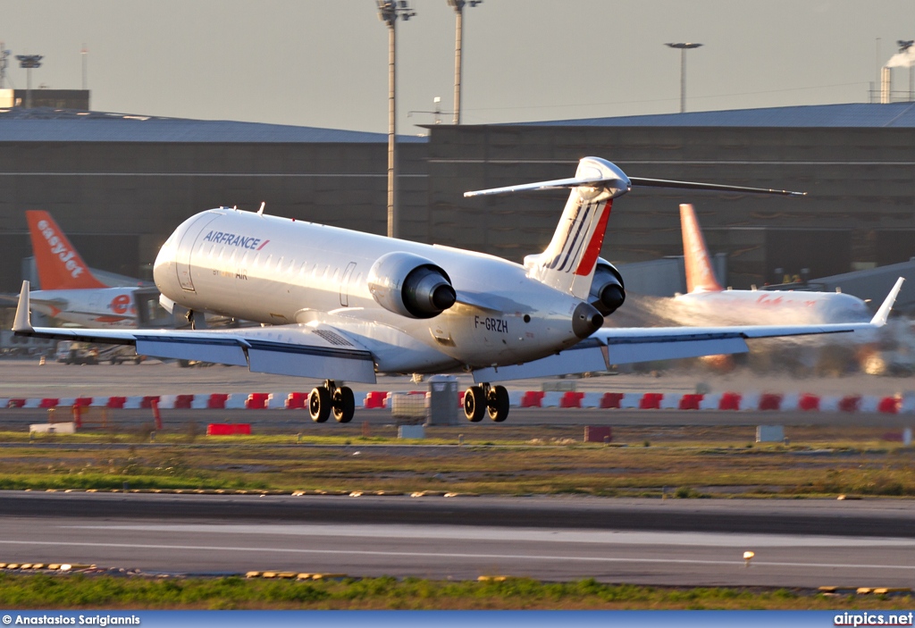 F-GRZH, Bombardier CRJ-700, Brit Air