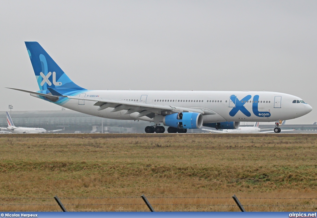 F-GSEU, Airbus A330-200, XL Airways France