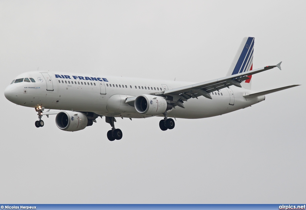 F-GTAO, Airbus A321-200, Air France