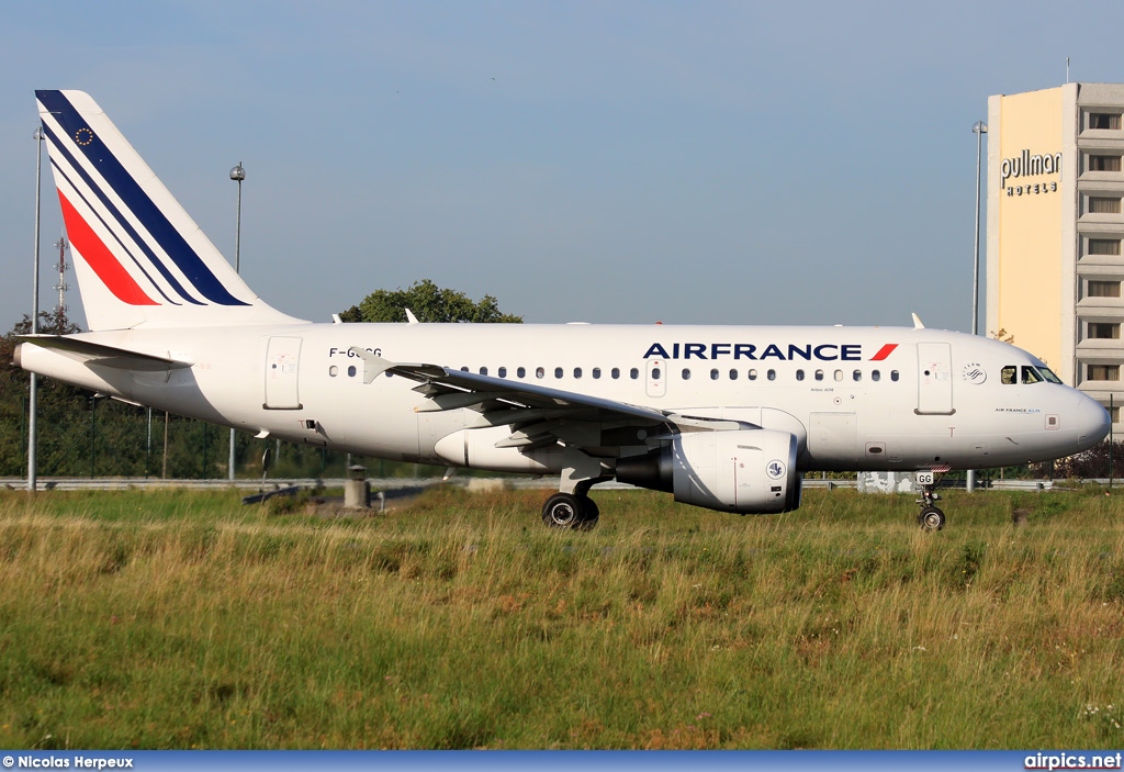 F-GUGG, Airbus A318-100, Air France