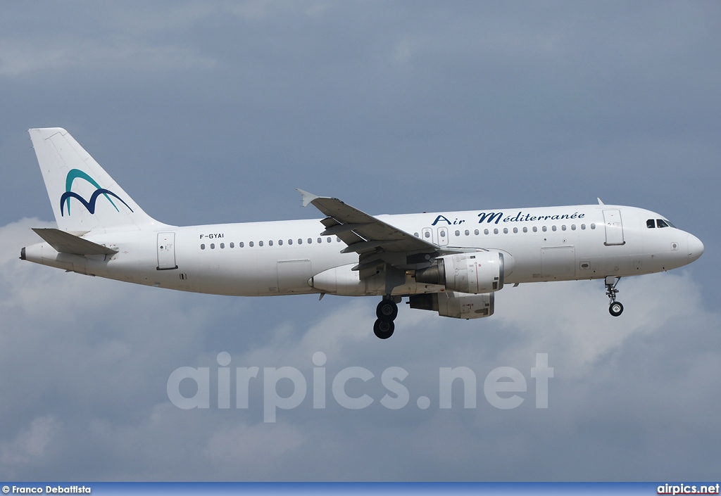 F-GYAI, Airbus A320-200, Air Mediterranee