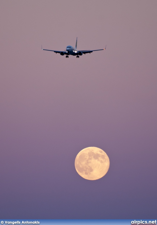 F-GZHE, Boeing 737-800, Transavia France