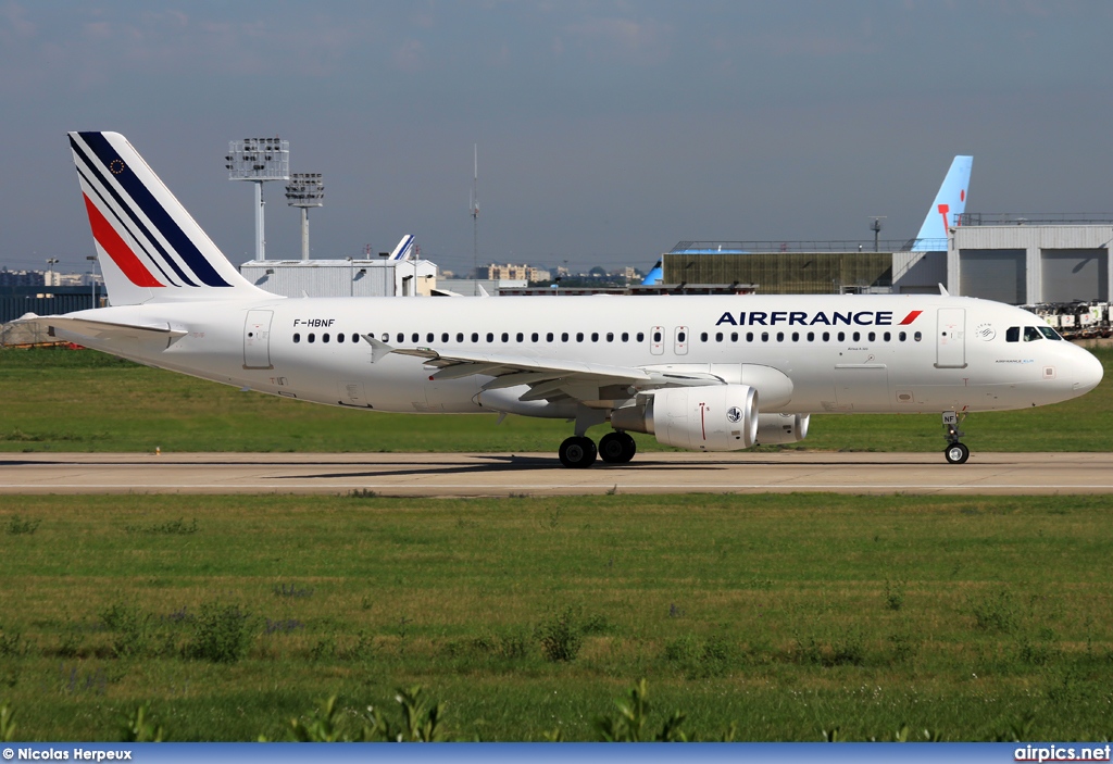 F-HBNF, Airbus A320-200, Air France