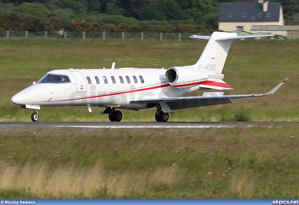 F-HINC, Bombardier Learjet 75, Private