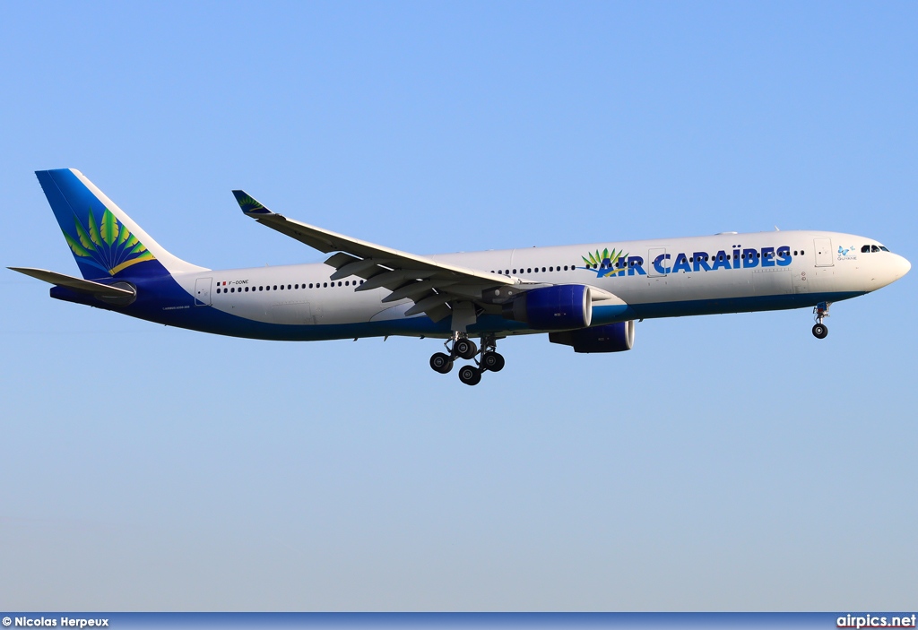 F-OONE, Airbus A330-300, Air Caraibes