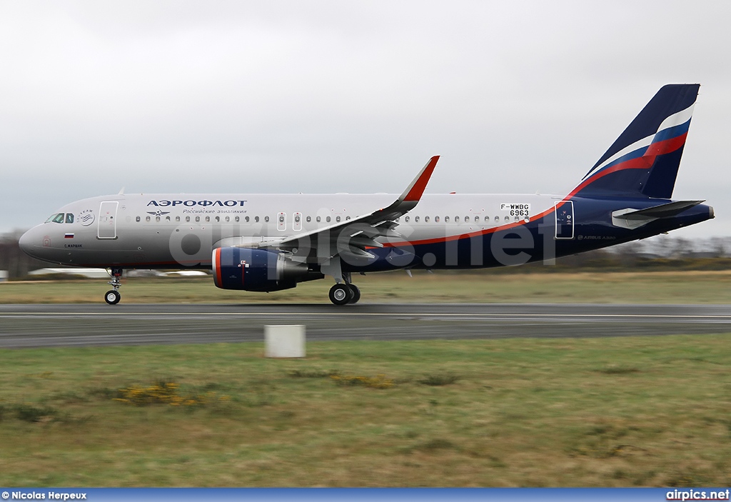 F-WWBG, Airbus A320-200, Aeroflot