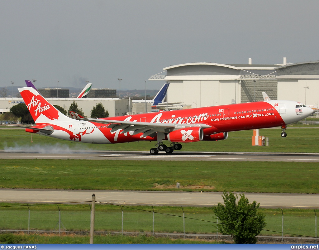 F-WWCM, Airbus A330-300, AirAsia X