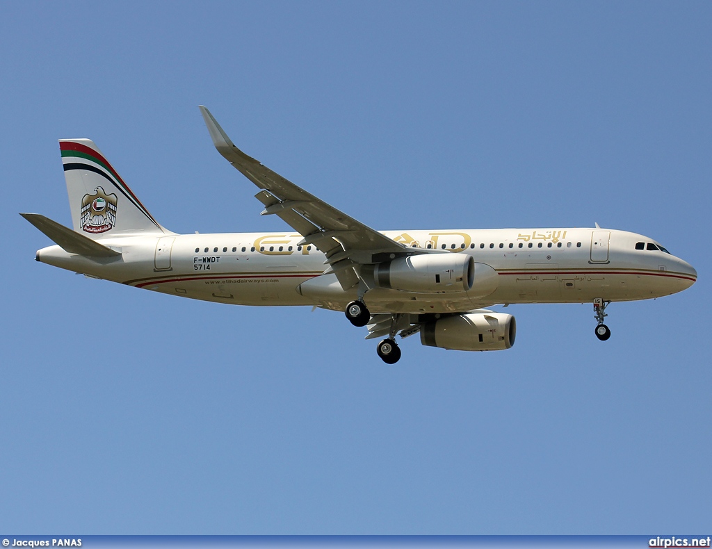 F-WWDT, Airbus A320-200, Etihad Airways