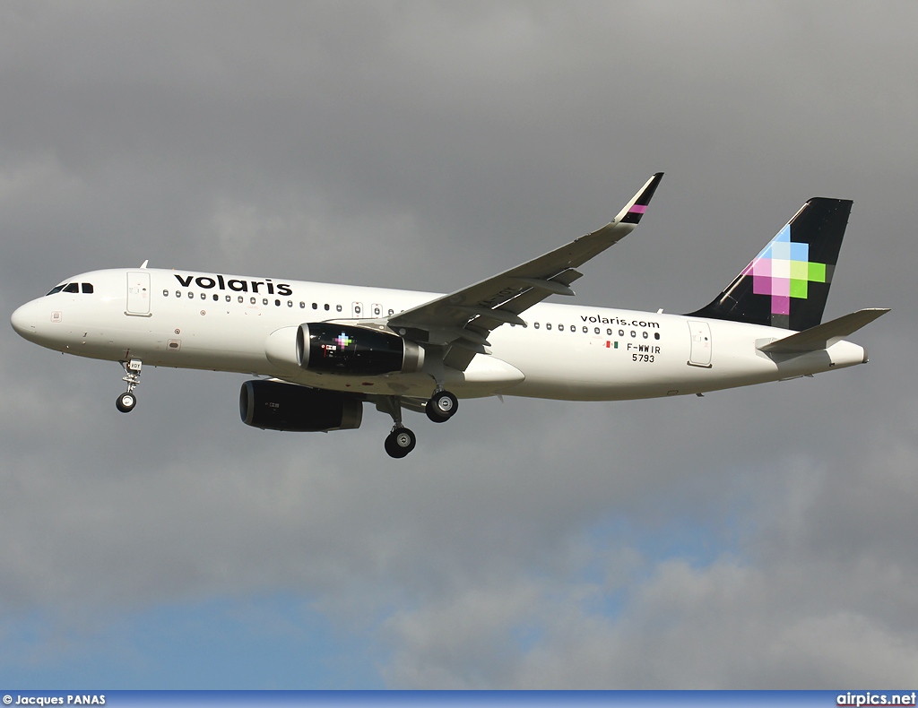 F-WWIR, Airbus A320-200, Volaris