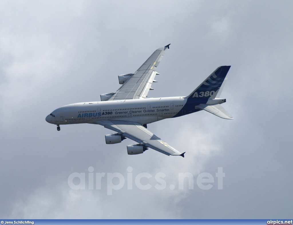 F-WWOW, Airbus A380-800, Airbus Industrie
