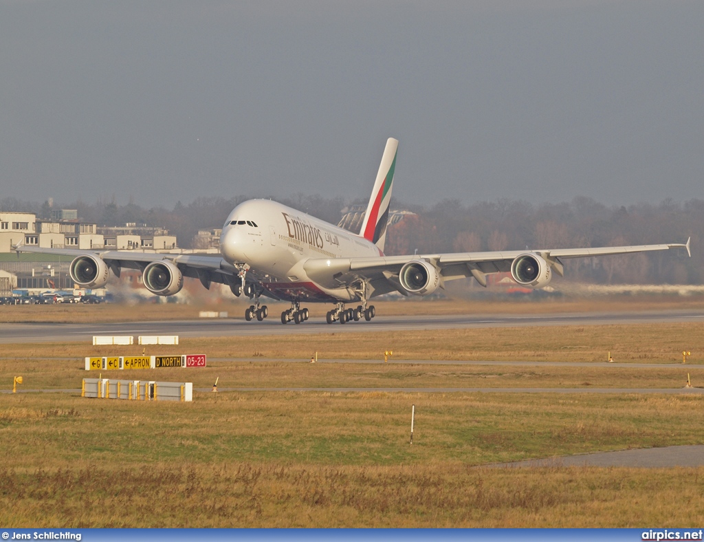 F-WWSB, Airbus A380-800, Emirates