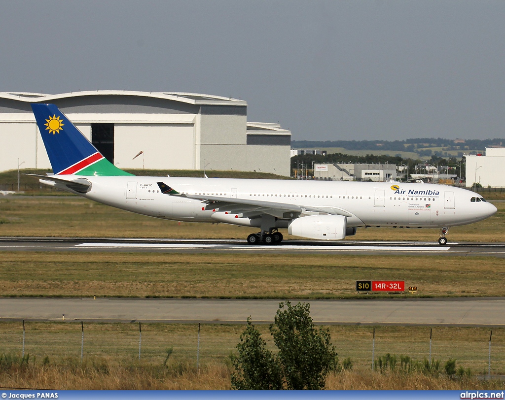 F-WWYC, Airbus A330-200, Air Namibia