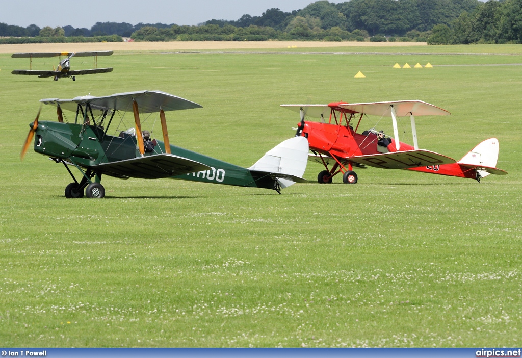 G-AHOO, De Havilland DH-82A Tiger Moth II, Private