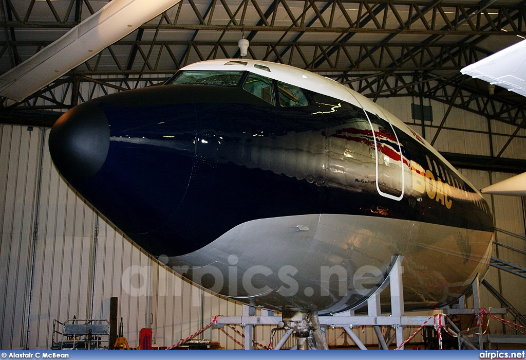 G-APFJ, Boeing 707-400, British Overseas Airways Corporation (BOAC)