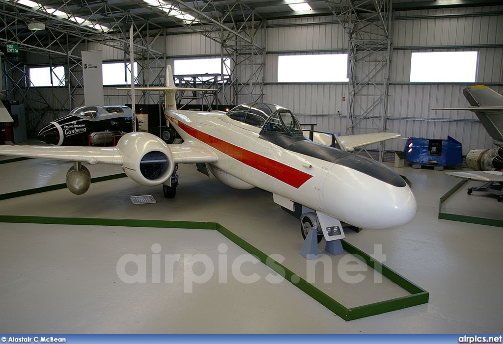 G-ARCX, Armstrong-Whitworth NF.11 Meteor, Ferranti