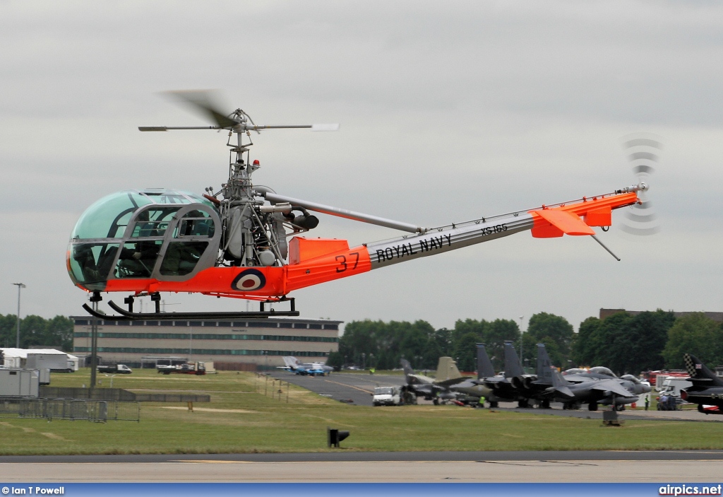 G-ASAZ, Hiller UH-12E, Private