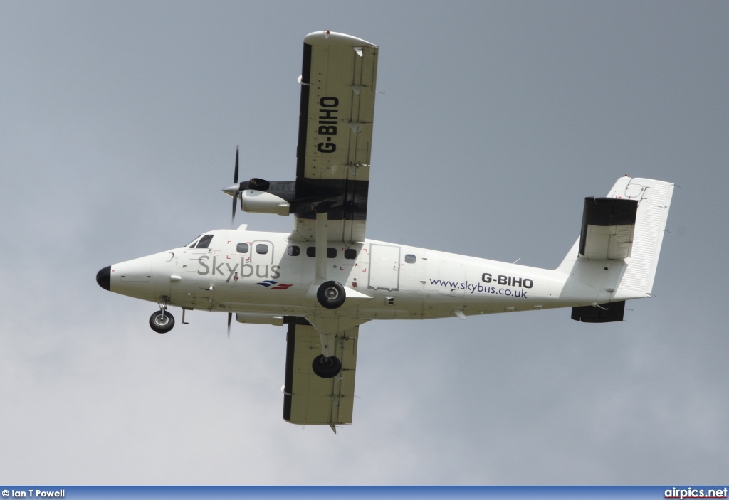 G-BIHO, De Havilland Canada DHC-6-310 Twin Otter, Isles of Scilly Skybus