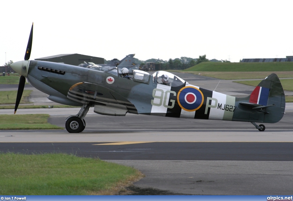 G-BMSB, Supermarine Spitfire Tr.IX, Private