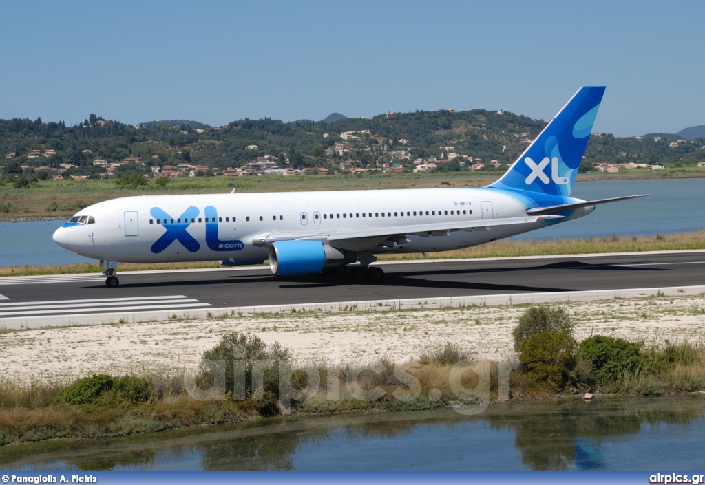 G-BNYS, Boeing 767-200ER, XL Airways