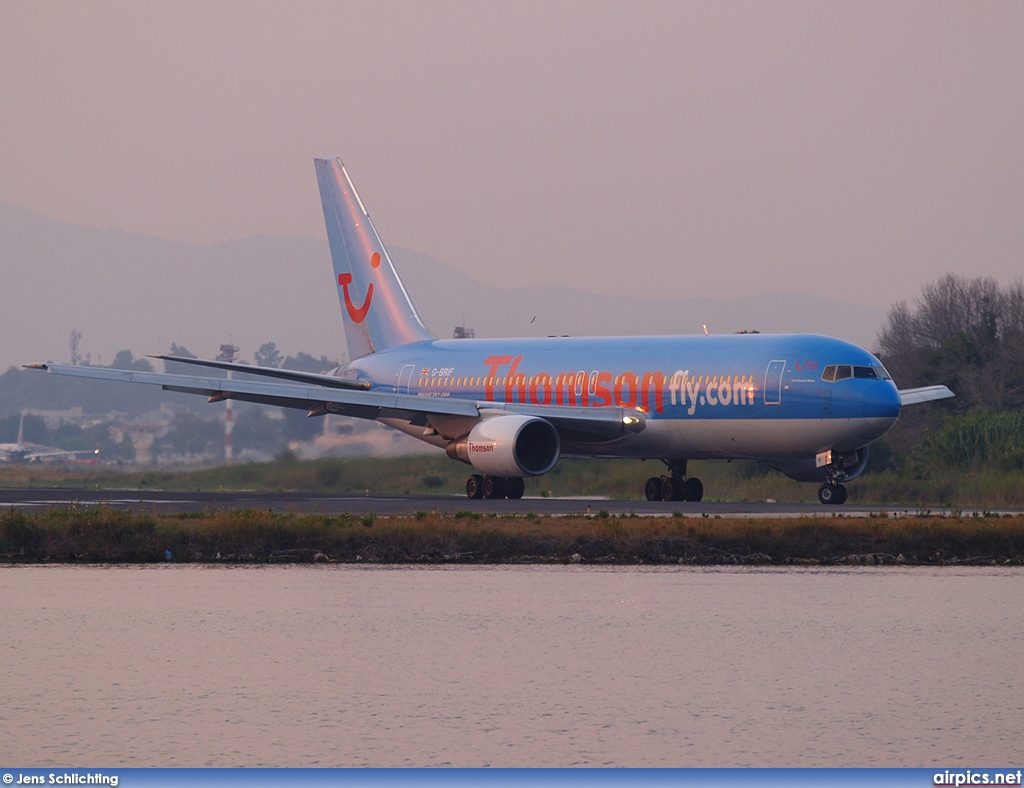 G-BRIF, Boeing 767-200ER, Thomson Airways