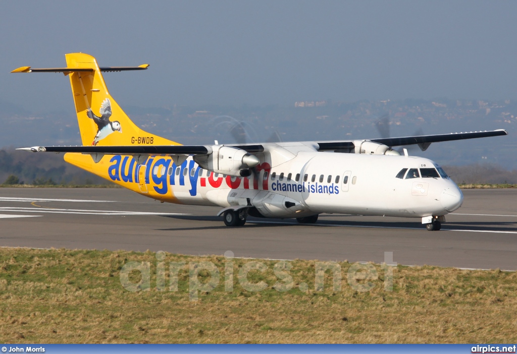 G-BWDB, ATR 72-200, Aurigny Air Services