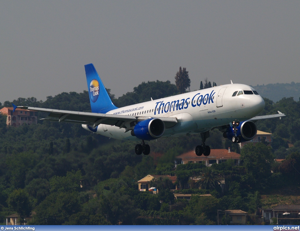 G-BXKA, Airbus A320-200, Thomas Cook Airlines