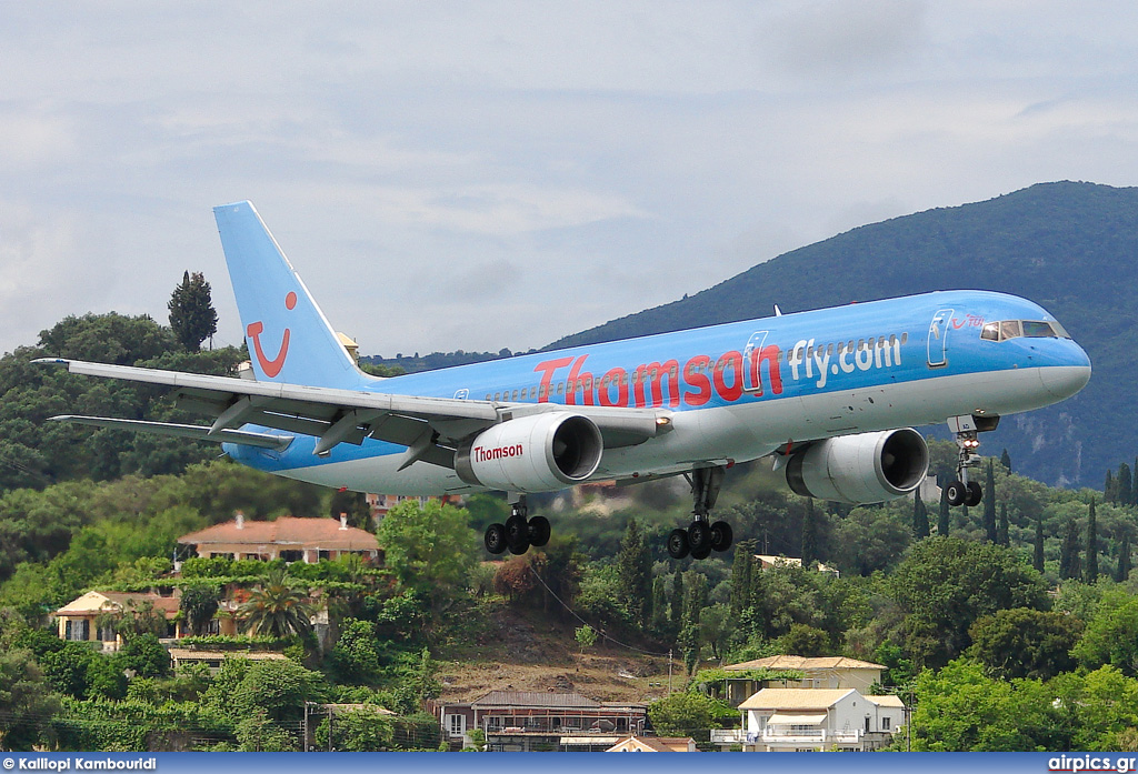 G-BYAD, Boeing 757-200, Thomsonfly