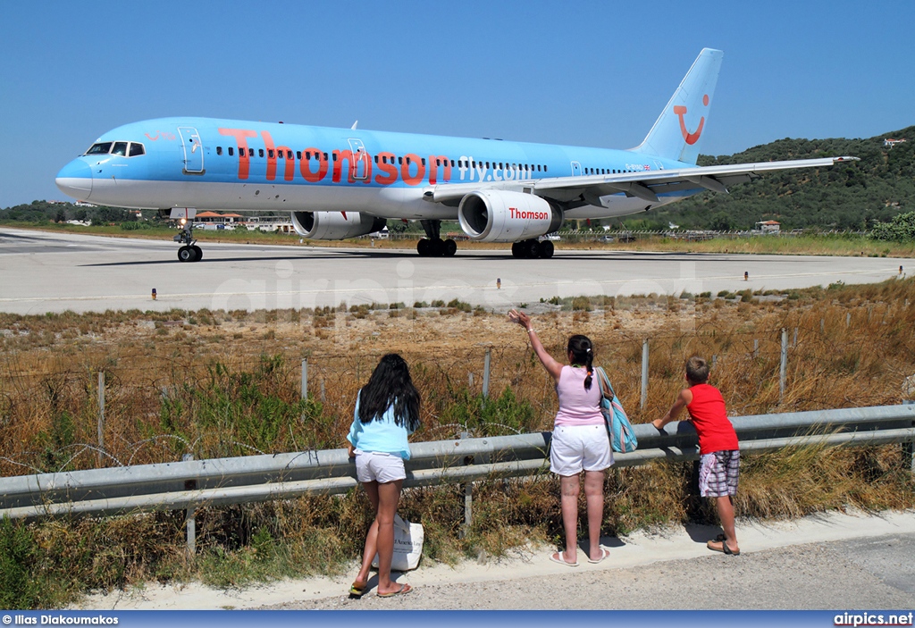 G-BYAO, Boeing 757-200, Thomsonfly