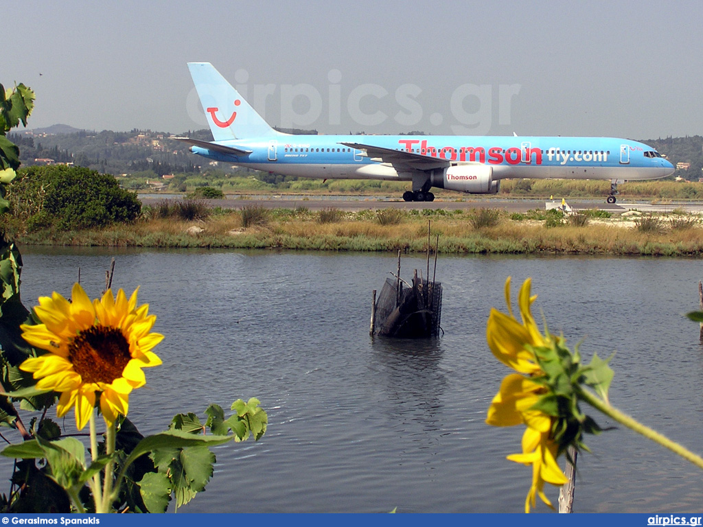 G-BYAO, Boeing 757-200, Thomsonfly