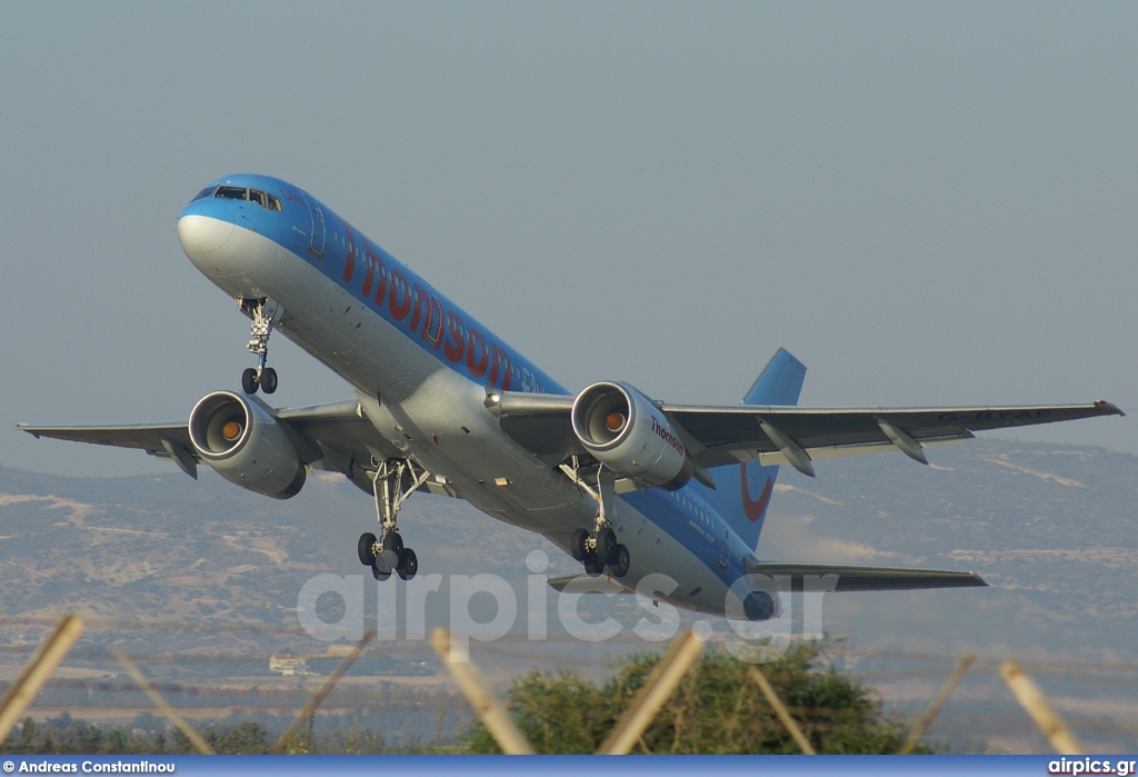 G-BYAP, Boeing 757-200, Thomsonfly