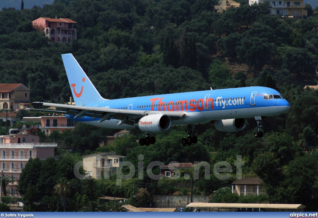 G-BYAU, Boeing 757-200, Thomsonfly