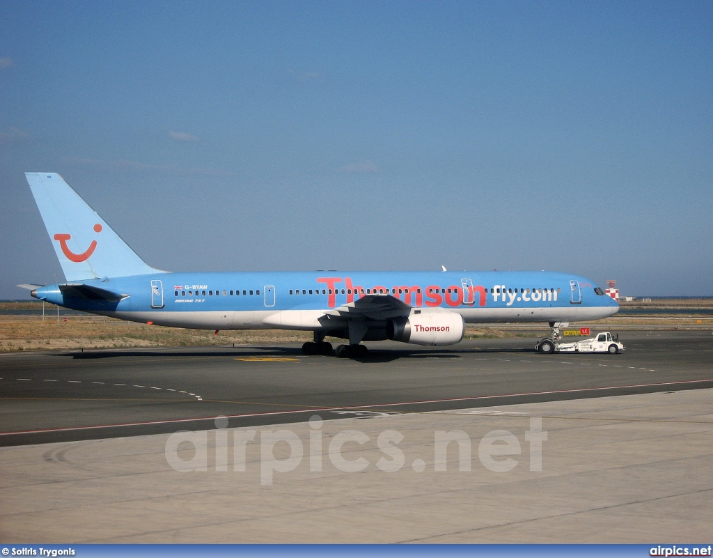 G-BYAW, Boeing 757-200, Thomsonfly