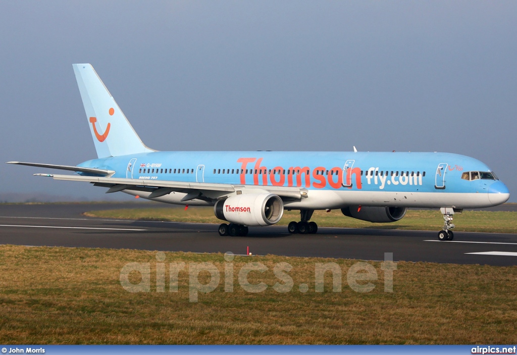 G-BYAW, Boeing 757-200, Thomsonfly