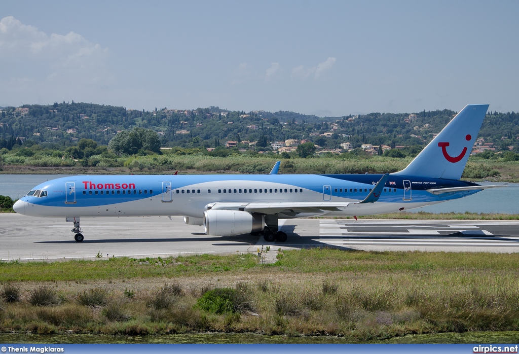 G-BYAY, Boeing 757-200, Thomson Airways