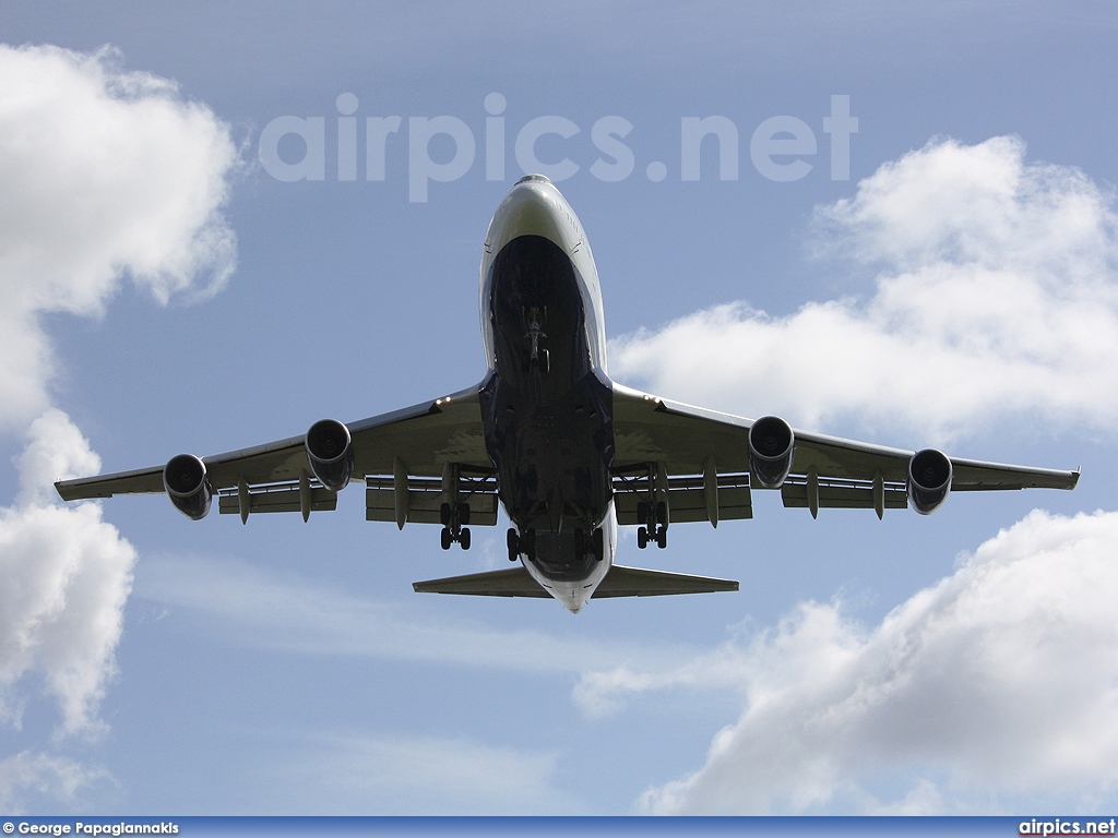 G-BYGG, Boeing 747-400, British Airways