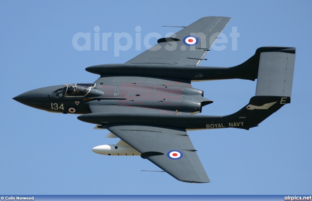 G-CVIX, De Havilland DH-110 Sea Vixen FAW.2, Private