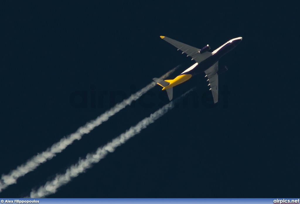 G-EOMA, Airbus A330-200, Monarch Airlines