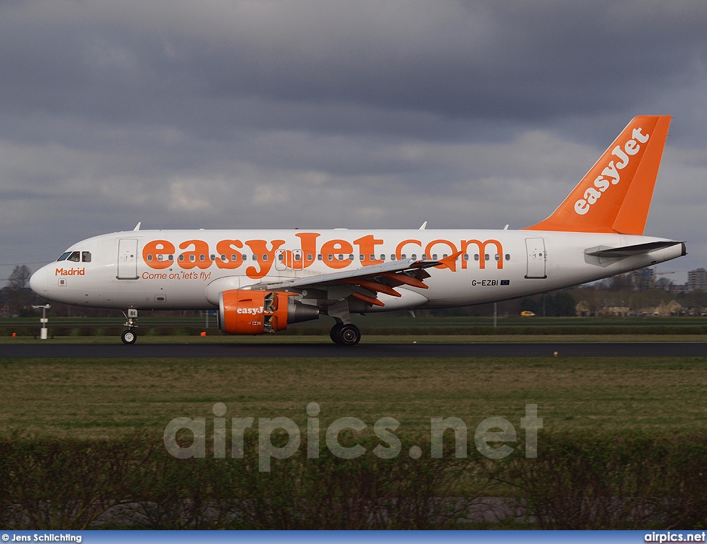 G-EZBI, Airbus A319-100, easyJet