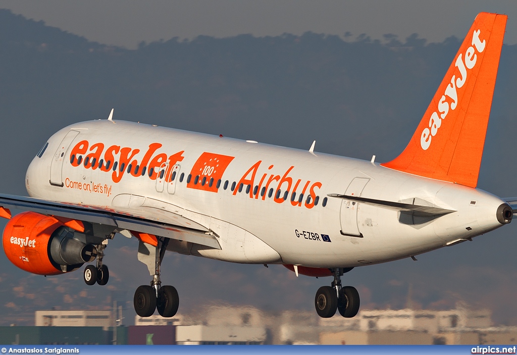 G-EZBR, Airbus A319-100, easyJet