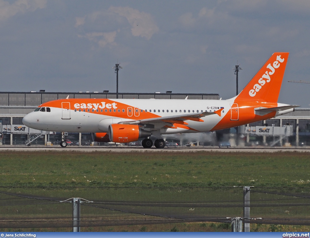 G-EZBW, Airbus A319-100, easyJet