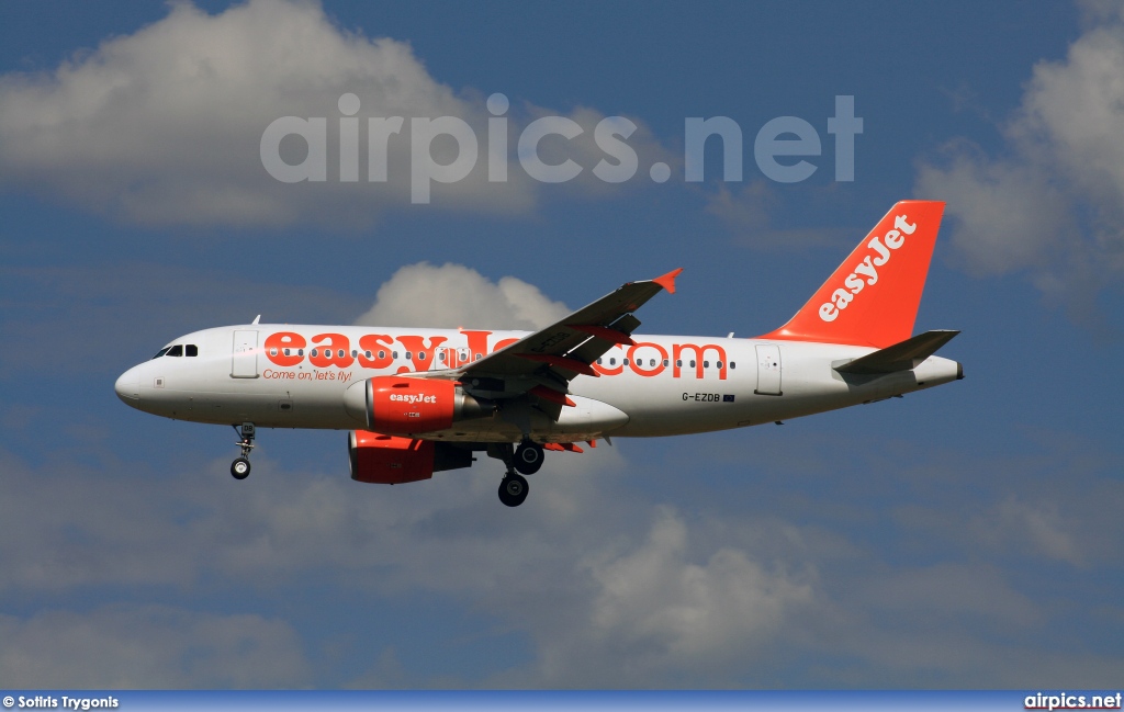 G-EZDB, Airbus A319-100, easyJet