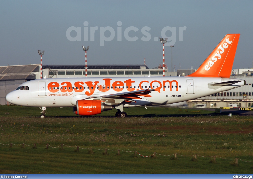 G-EZDH, Airbus A319-100, easyJet