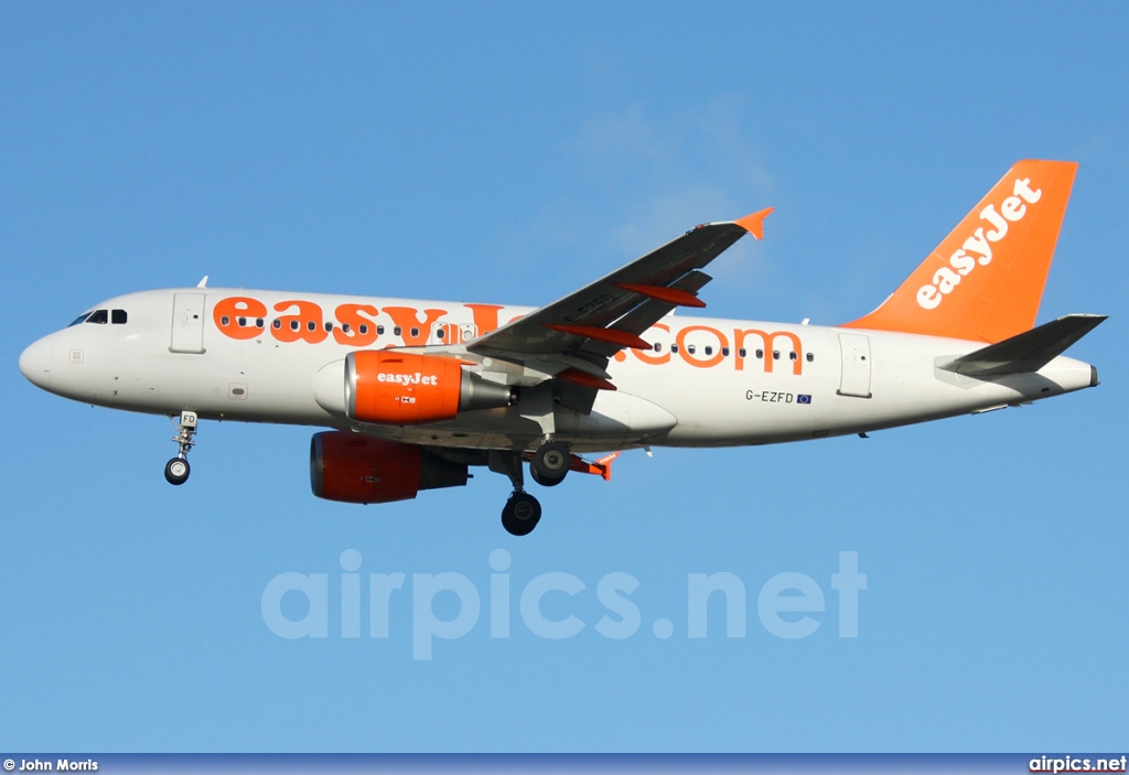 G-EZFD, Airbus A319-100, easyJet