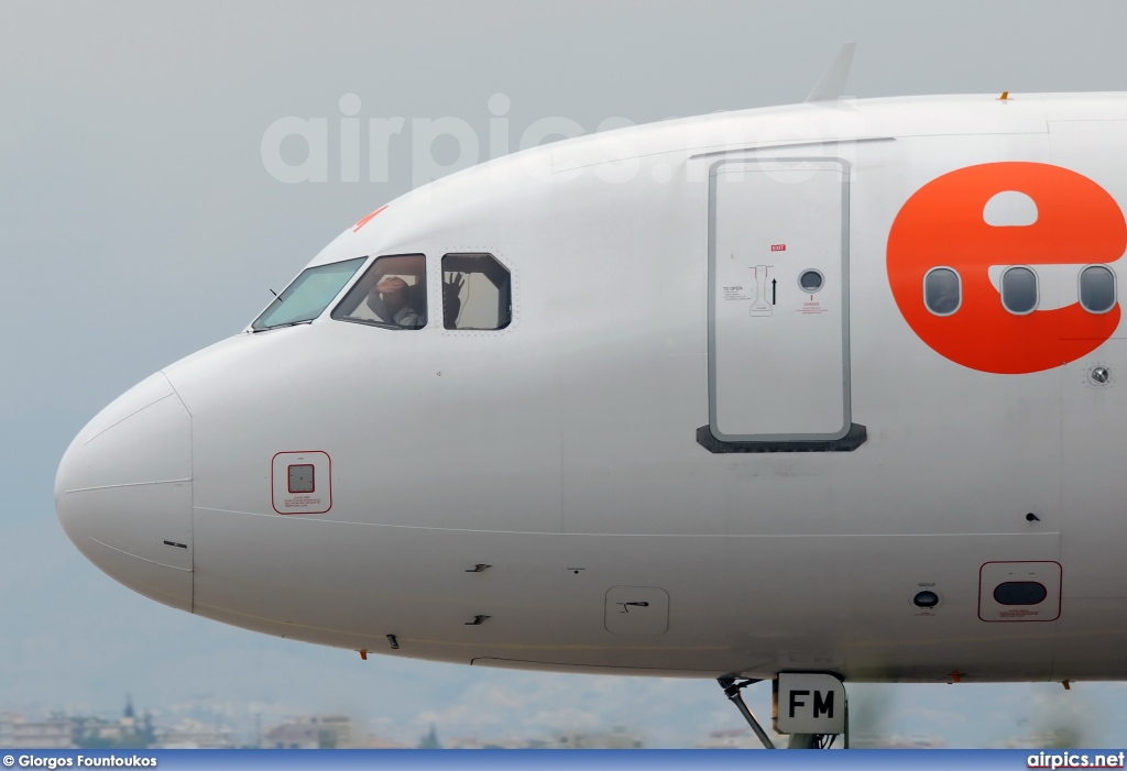 G-EZFM, Airbus A319-100, easyJet