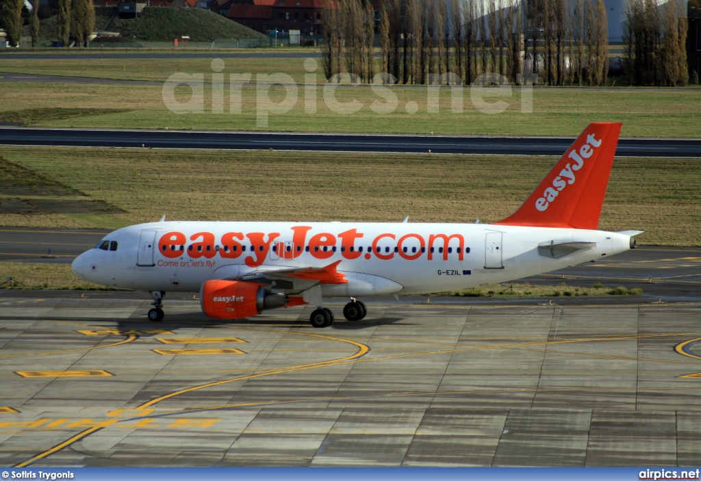 G-EZIL, Airbus A319-100, easyJet